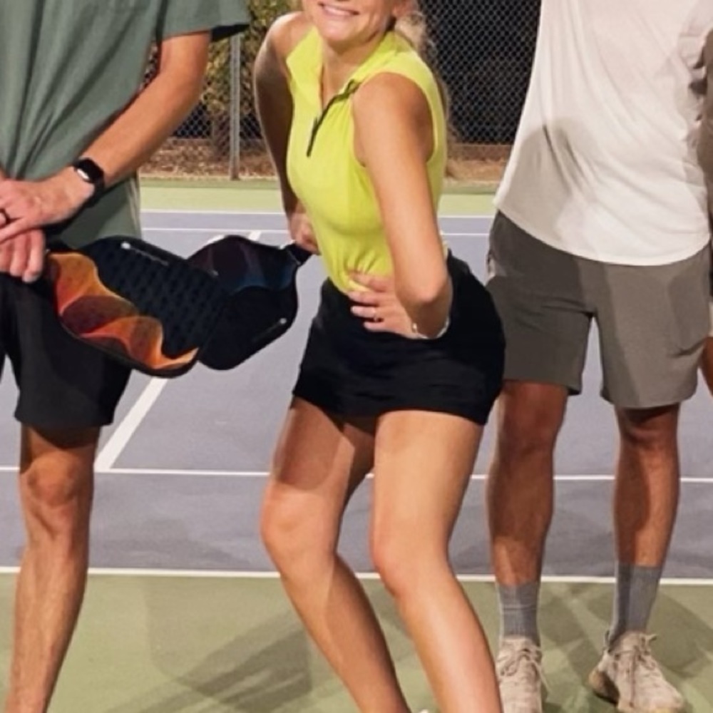 Lija Athletic Top Green - Picture 10 of 10